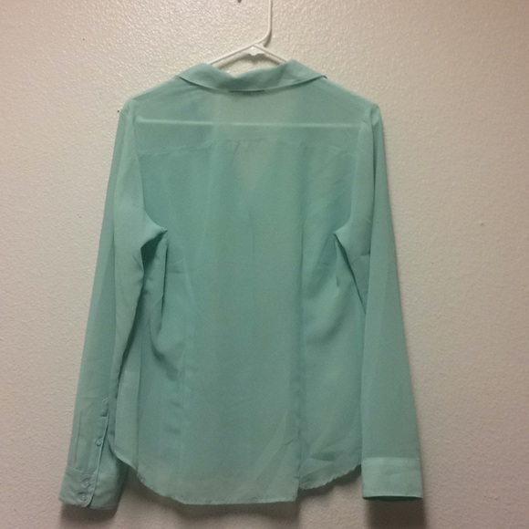 Sheer woven quintessential top size M - Picture 2 of 5